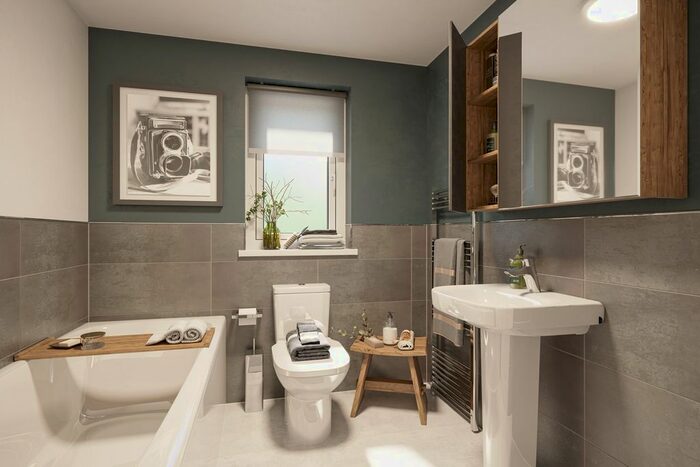 3 Bedroom End Of Terrace House For Sale In "Brentford" At Whitechapel Road, Cleckheaton, BD19