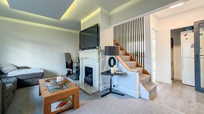 2 Bedroom End Terrace House To Rent In Rodmead Walk, Withywood, BS13