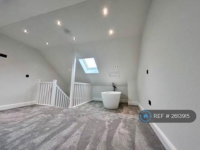 3 Bedroom Terraced House To Rent In Franchise Court, Derby, DE22