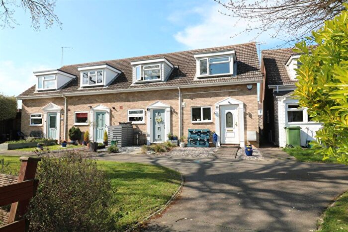 2 Bedroom End Of Terrace House For Sale In Elizabeth Way, Hatfield Peverel, CM3