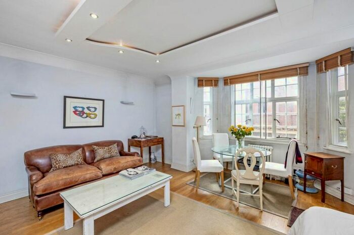 Studio To Rent In Edgware Road, Paddington, London, W2