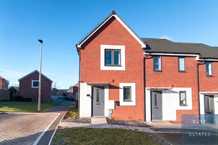 2 Bedroom Terraced House For Sale In Murch Rise, Exeter, EX1