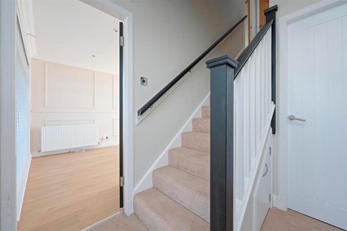 2 Bedroom Semi-Detached House For Sale In Evershed Drive, Dunfermline, KY11