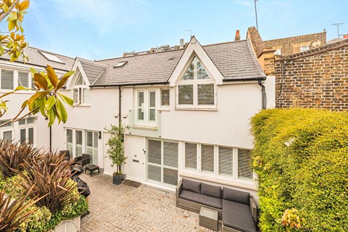 2 Bedroom Terraced House For Sale In Prescott Place, London, SW4
