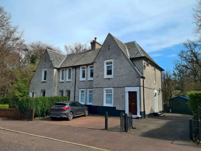 2 Bedroom Flat To Rent In Kirkfield Road, Kirkfieldbank, ML11