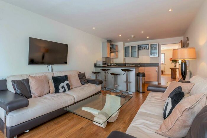 2 Bedroom Apartment To Rent In King Edwards Wharf, Sheepcote Street, B16