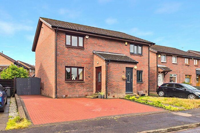 2 Bedroom Semi Detached House For Sale In Earlston Avenue, North East, Dundee, DD4