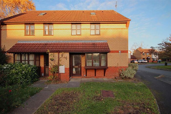 1 Bedroom Property To Rent In Hopkins Close, Cambridge, CB4