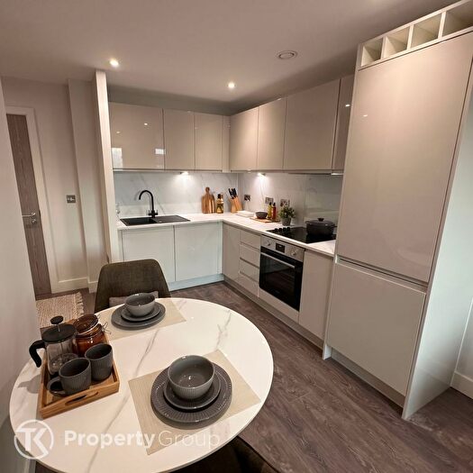 1 Bedroom Flat For Sale In , L3