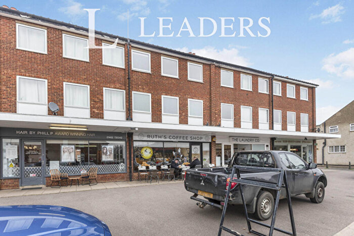 3 Bedroom Flat To Rent In High Street, Stotfold, Hitchin, SG5