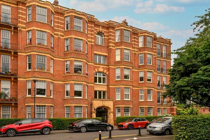 2 Bedroom Flat To Rent In Sutton Court, Fauconberg Road, London, W4