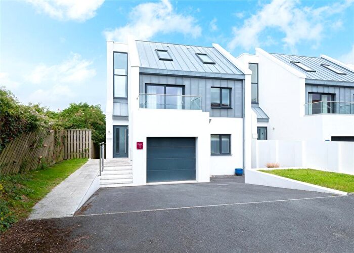 4 Bedroom Detached House For Sale In Grenville Road, Padstow, PL28
