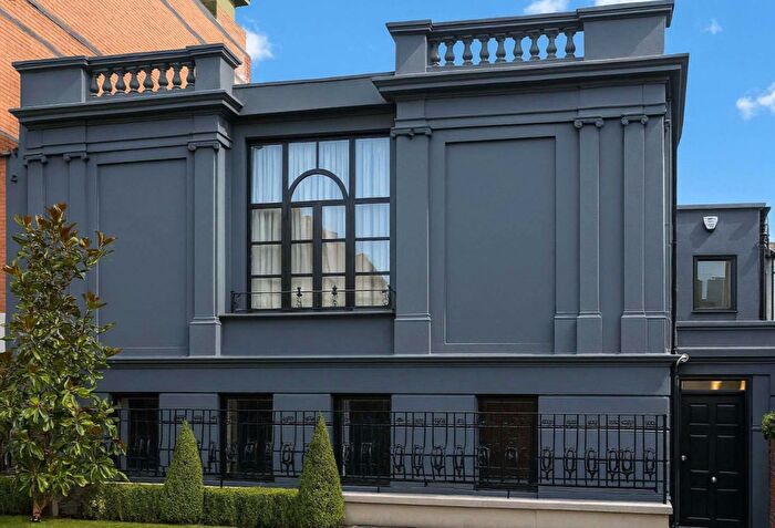 5 Bedroom House For Sale In Abercorn Place, St John's Wood, NW8