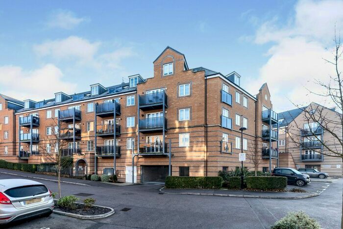 1 Bedroom Flat To Rent In Constables Way, Hertford, SG13