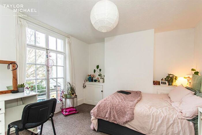 5 Bedroom Terraced House To Rent In Church Street, Brighton, BN1