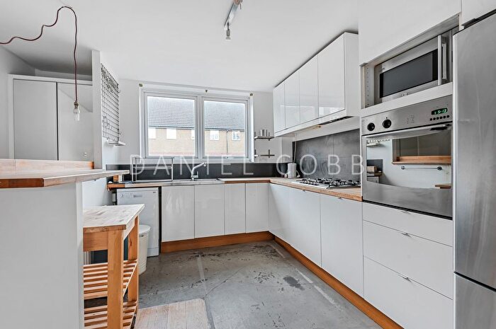 2 Bedroom Property To Rent In Chilton Street, London, E2