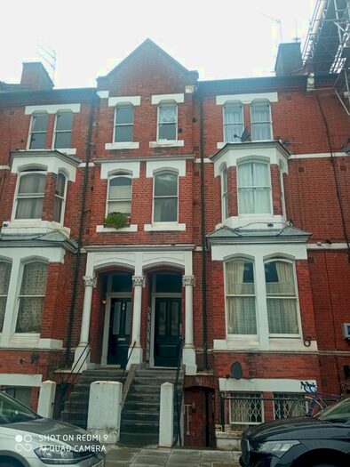 3 Bedroom Terraced House To Rent In Ormiston Grove, London, W12