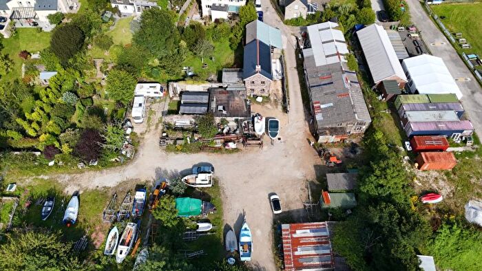 4 Bedroom Barn Conversion For Sale In Lankelly Lane, Lankelly Lane, Fowey, Cornwall, PL23