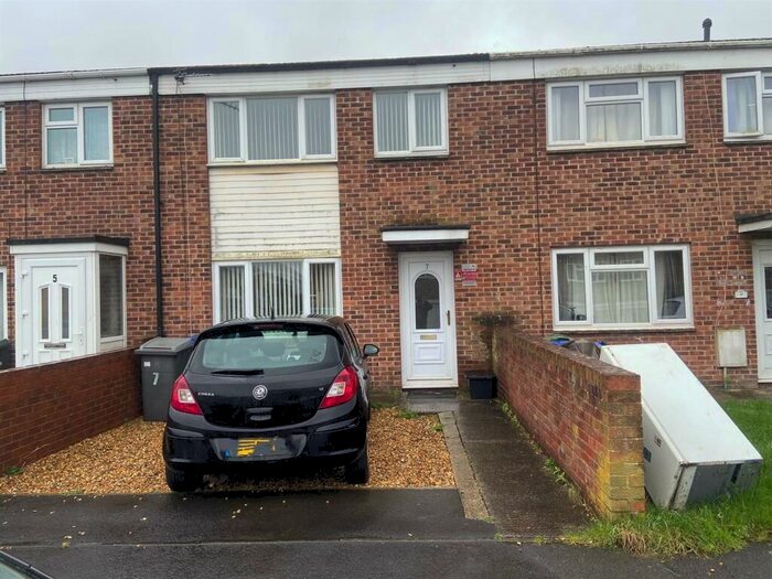 3 Bedroom Terraced House To Rent In Francis Street, Trowbridge, BA14