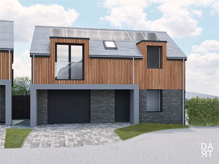 3 Bedroom House For Sale In Tors View, Wadebridge, Cornwall, PL27