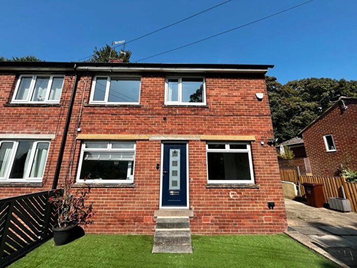 2 Bedroom End Of Terrace House To Rent In Greenwood Road, Baildon, Shipley, West Yorkshire, BD17