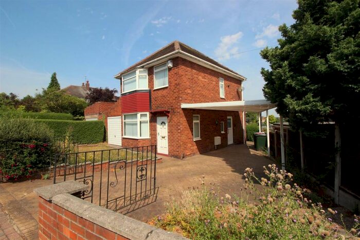 3 Bedroom Detached House To Rent In Dovedale Road, Rotherham, S65