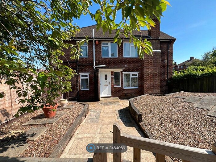 2 Bedroom Maisonette To Rent In Mottingham Road, London, SE9