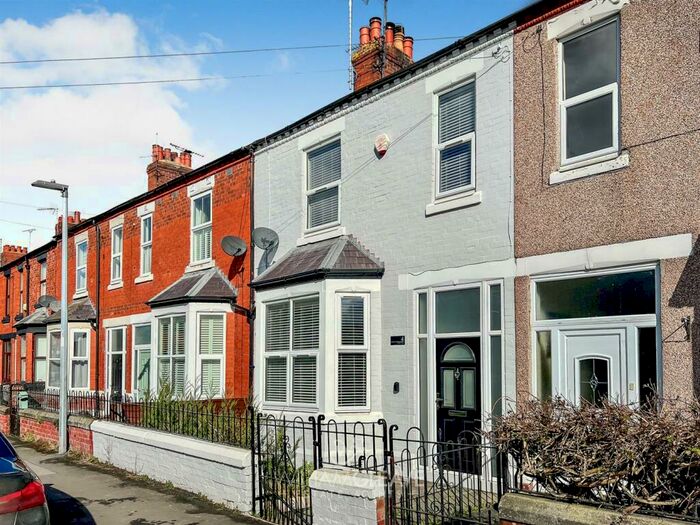 3 Bedroom House To Rent In West View, Mold, CH7