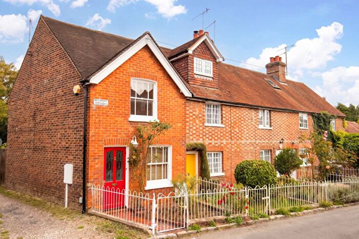 3 Bedroom End Of Terrace House For Sale In Lower Road, Forest Row, RH18