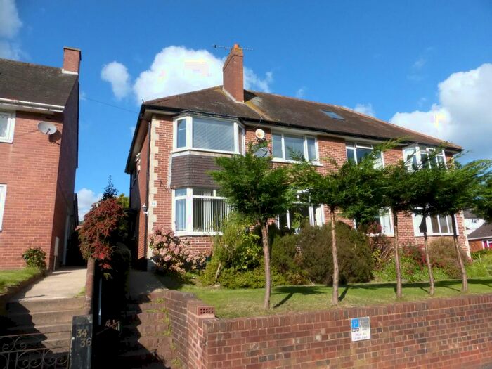 4 Bedroom House To Rent In Union Road, Exeter, EX4