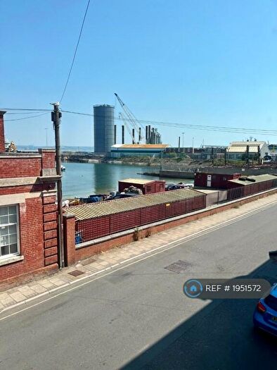 1 Bedroom Flat To Rent In Castletown, Portland, DT5