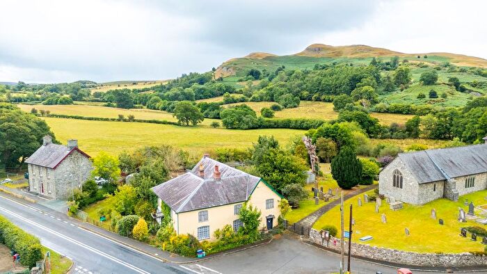 7 Bedroom Detached House For Sale In Llandegley, Llandrindod Wells, LD1