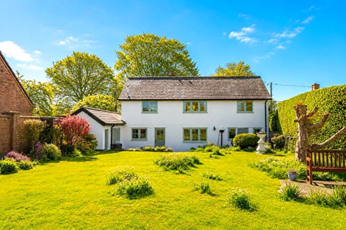 2 Bedroom Detached House For Sale In Bottlesford, Pewsey, Wiltshire, SN9