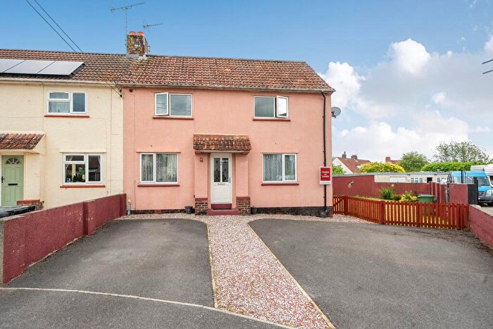 3 Bedroom Semi Detached House For Sale In Westacre Close, Cheddar, BS27