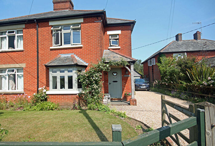 2 Bedroom Semi-Detached House For Sale In Stuckton, Nr Fordingbridge, SP6