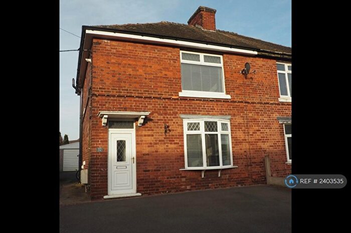 3 Bedroom Semi-Detached House To Rent In Poplar Street, New Ollerton, Newark, NG22