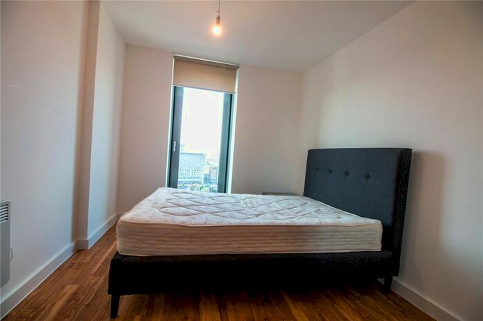 3 Bedroom Flat To Rent In Media City, Michigan Point Tower A, Michigan Avenue, Salford, M50