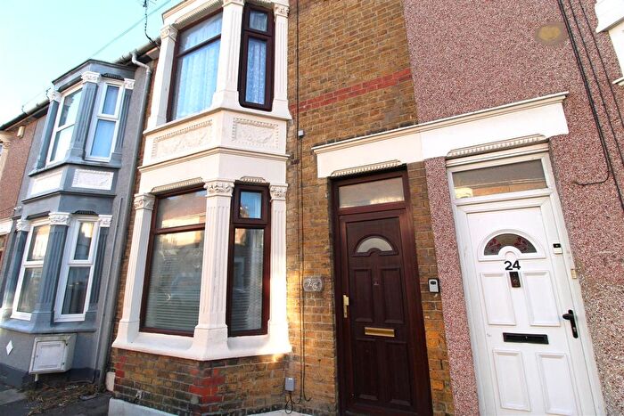 3 Bedroom Terraced House For Sale In Wellesley Road, Sheerness, ME12