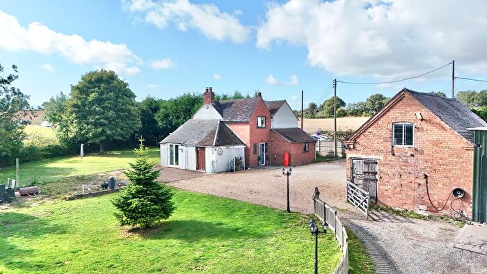 3 Bedroom Detached House For Sale In Newport Road, Hinstock, TF9