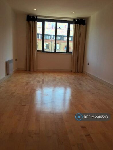 2 Bedroom Flat To Rent In Bow Connection, London, E3