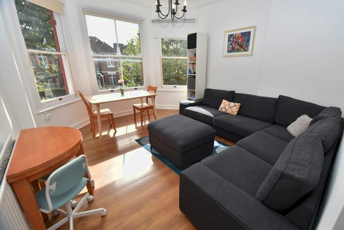 1 Bedroom Flat To Rent In Dartmouth Road, London, NW2