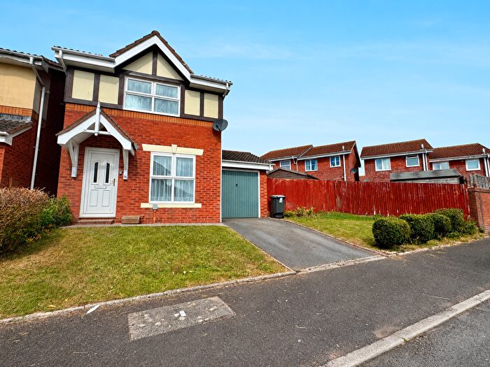3 Bedroom Detached House To Rent In Heligan Drive, Paignton, TQ3