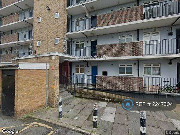1 Bedroom Flat To Rent In Weyhill House, London, SE5