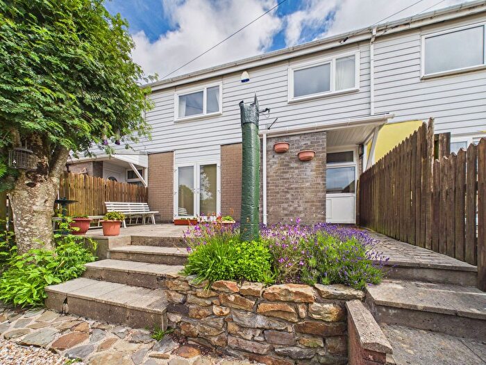 3 Bedroom Terraced House For Sale In Princes Court, Newtown, NP23