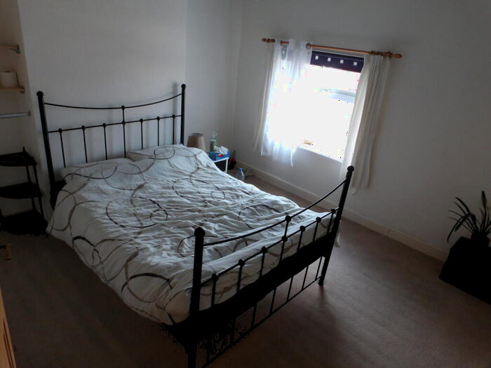 3 Bedroom House To Rent In Priestsic Road, NG17