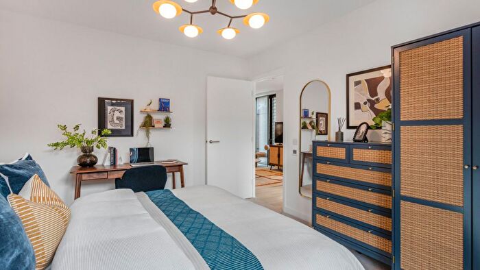 1 Bedroom Flat For Sale In West Parkside, London, SE10