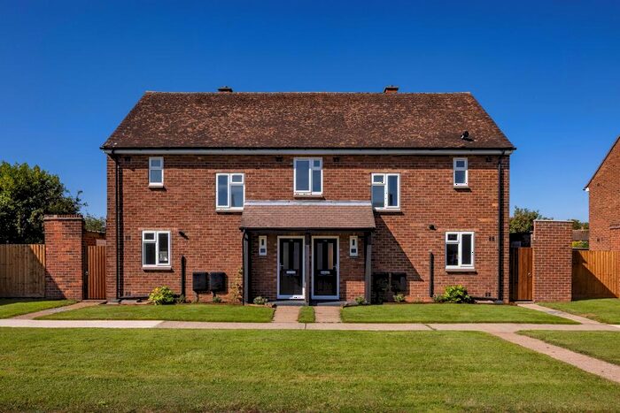 2 Bedroom Semi-Detached House For Sale In Third Avenue, Scampton, Lincoln, LN1