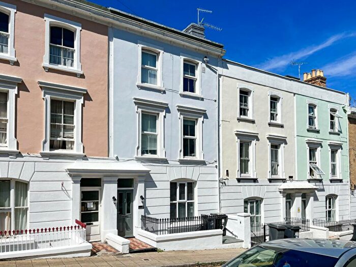 1 Bedroom House To Rent In Upper Terrace Road ( Rooms ), , Bournemouth, BH2