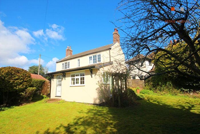 3 Bedroom Detached House For Sale In Church Lane, Keelby, DN41
