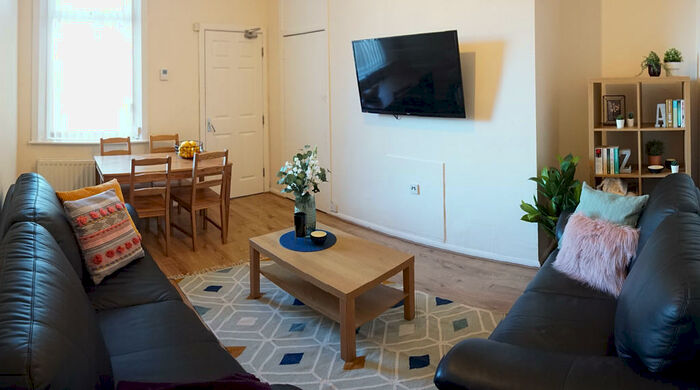 5 Bedroom Maisonette To Rent In Whitefield Terrace, Heaton, NE6